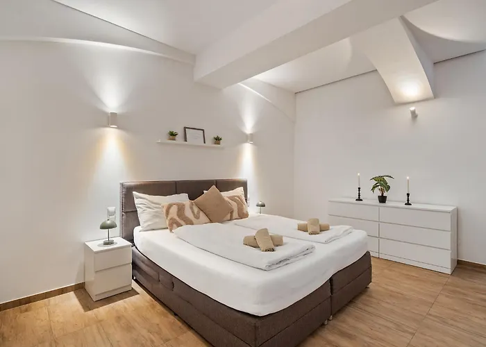 Dreamfactory - Eastside Apartment Vienna